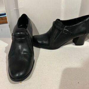 Naturalizer Black Ankle Boots